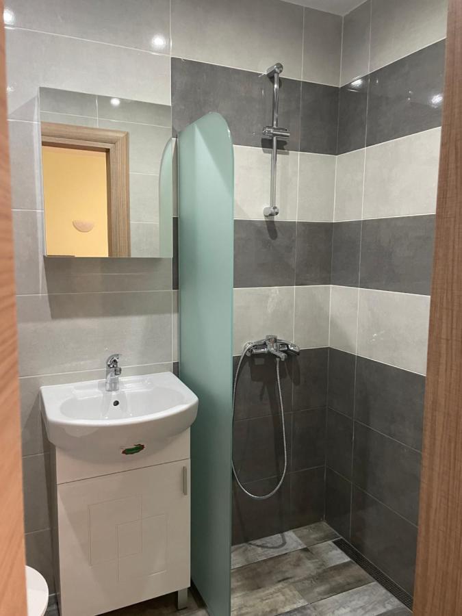 Zaraaparthotel